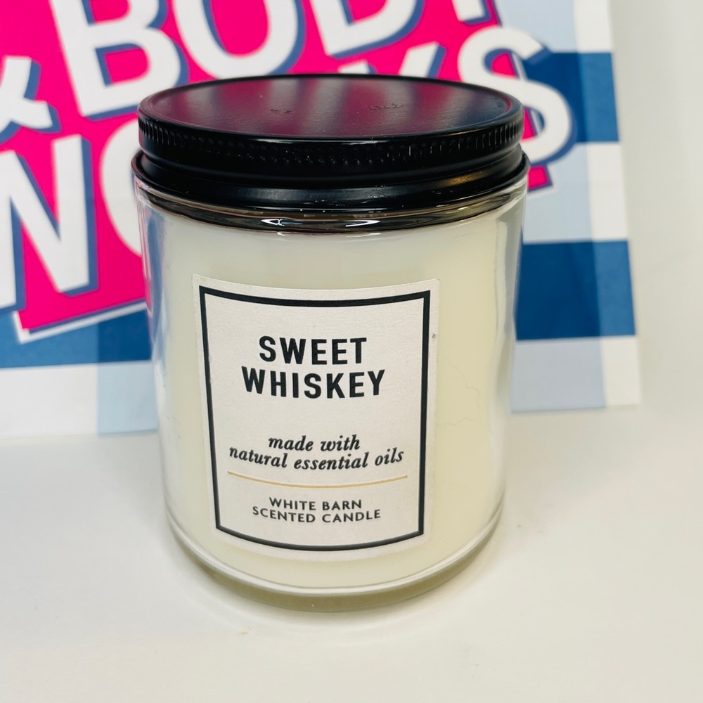 Bath & Body Works Sweet Whiskey Single-Wick Candle - NWT